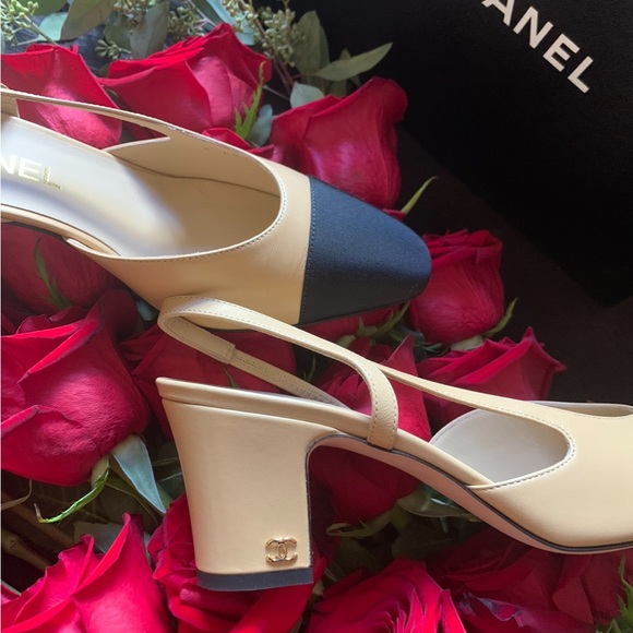 Chanel ... - Picture 3 of 8